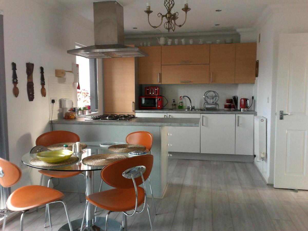 Two Bedroom London Luxury Apartment المظهر الخارجي الصورة