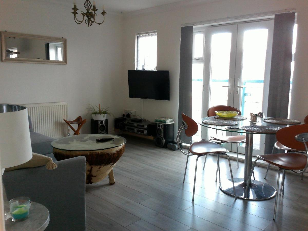 Two Bedroom London Luxury Apartment المظهر الخارجي الصورة