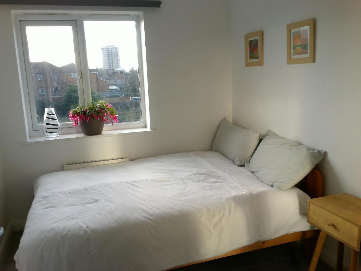Two Bedroom London Luxury Apartment المظهر الخارجي الصورة
