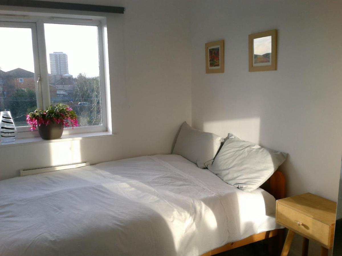 Two Bedroom London Luxury Apartment المظهر الخارجي الصورة